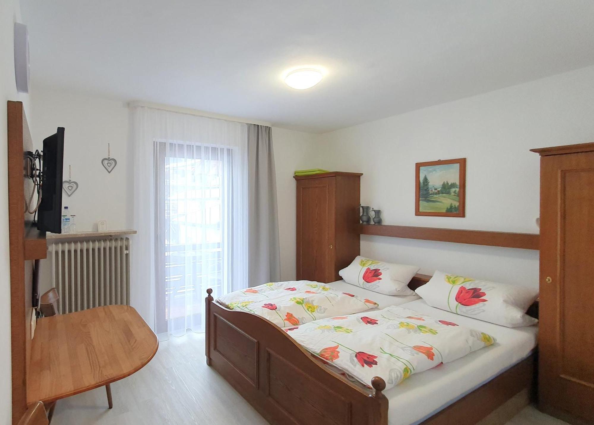 Hotel Garni Haus Alpine - Chiemgau Karte Inkl Ruhpolding Exteriör bild