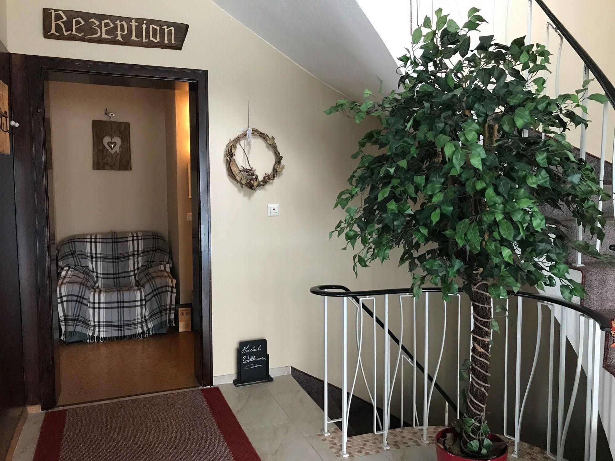 Hotel Garni Haus Alpine - Chiemgau Karte Inkl Ruhpolding Exteriör bild