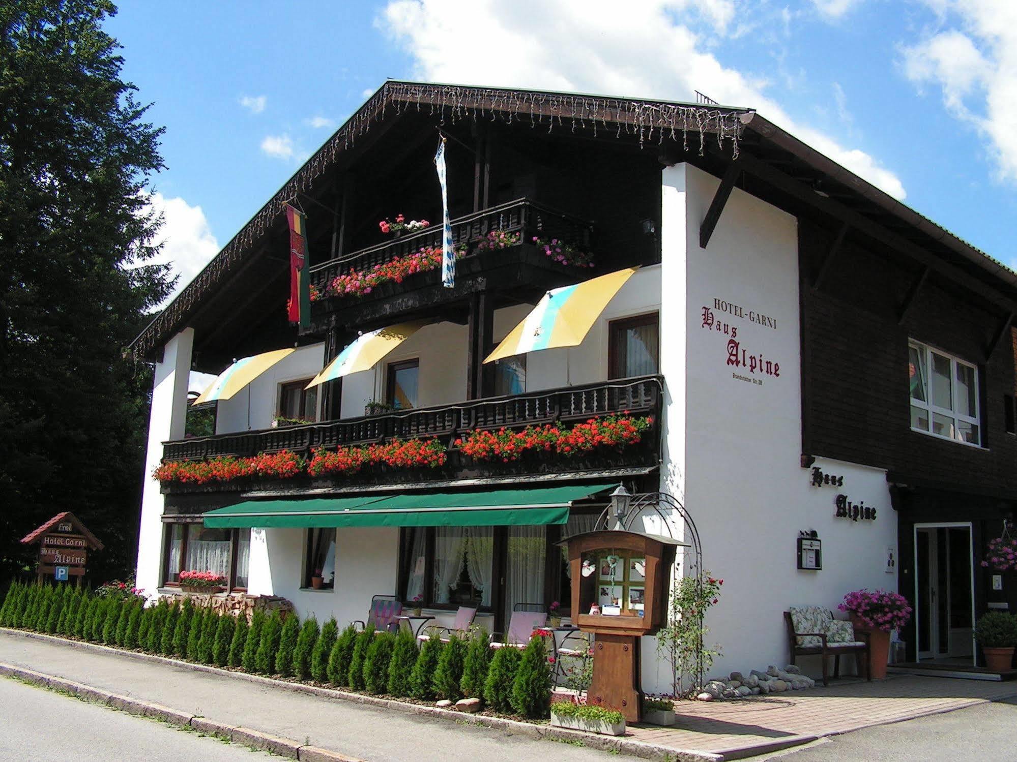 Hotel Garni Haus Alpine Ruhpolding Exteriör bild